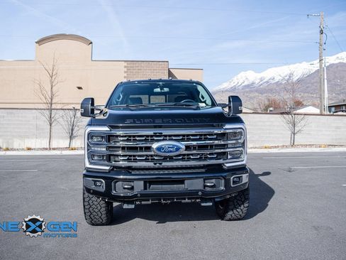 Used 2023 Ford F350 Limited w/ FX4 Off-Road Package AWD/4WD image 2