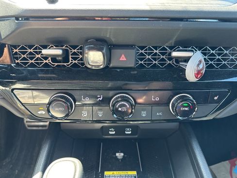 Used 2025 Honda Accord Sport image 24