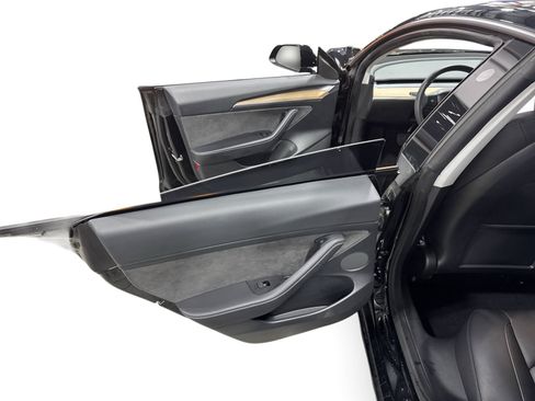 Certified 2023 Tesla Model 3 Standard Range RWD image 10