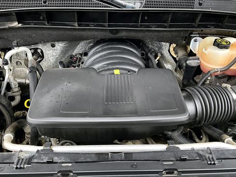 Used 2024 GMC Sierra 1500 SLT image 29