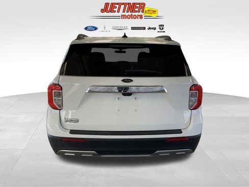 Used 2023 Ford Explorer XLT w/ Equipment Group 202A AWD/4WD image 7