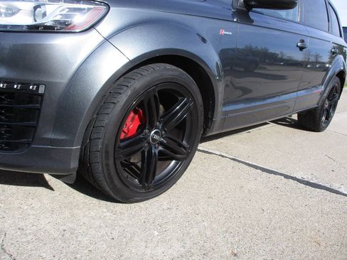 Used 2015 Audi Q7 3.0T S line Prestige w/ Sport Edition AWD/4WD image 22