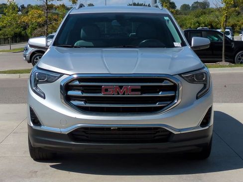 Used 2018 GMC Terrain SLT image 10