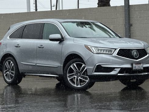 Certified 2018 Acura MDX FWD w/ Technology Package image 2
