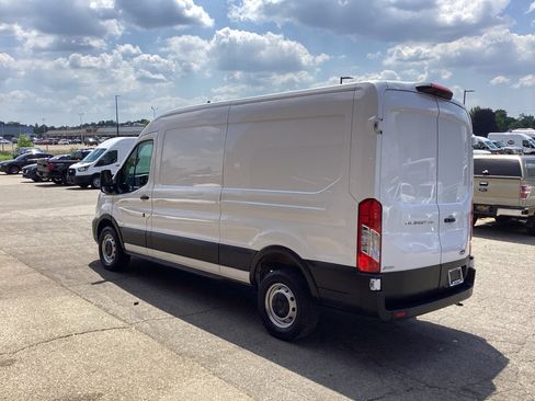 Used 2025 Ford Transit 250 148 Medium Roof RWD image 4