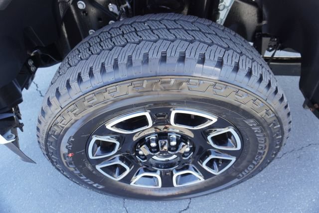 Used 2025 Ford F350 Platinum AWD/4WD image 18