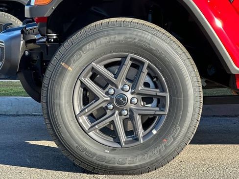 New 2026 Jeep Gladiator Sport image 23