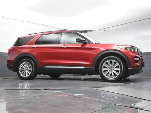 Used 2020 Ford Explorer Limited image 33