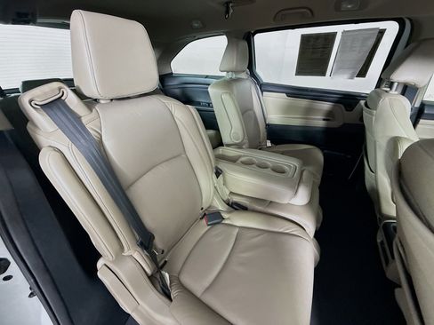 Certified 2021 Honda Odyssey Touring image 38