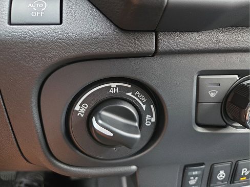 New 2026 Nissan Frontier SV w/ All-Weather Content Package image 21