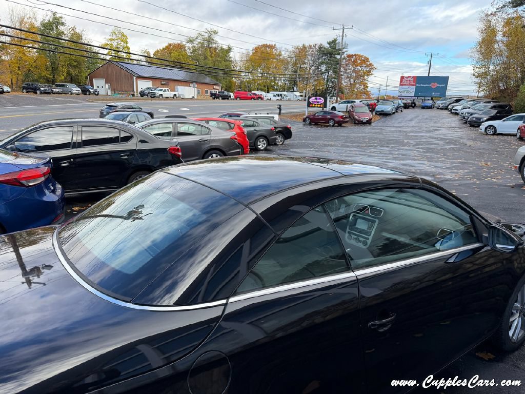 Used 2015 Volkswagen Eos Komfort FWD image 38