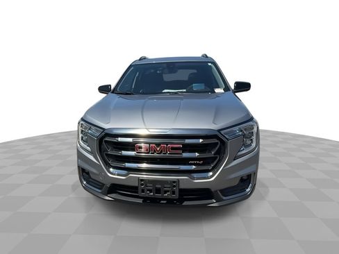 Certified 2024 GMC Terrain AT4 w/ Infotainment Package II AWD/4WD image 4