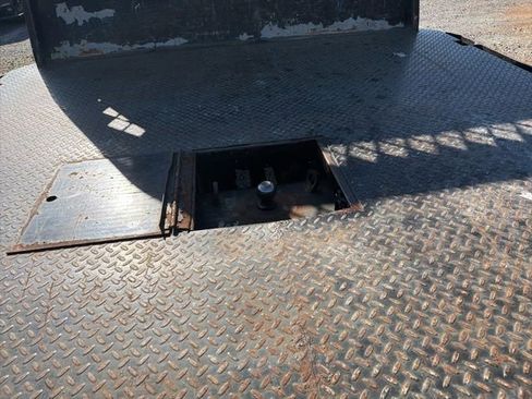 Used 2017 Ford F350 XL w/ Power Equipment Group image 10