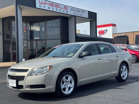 Used 2012 Chevrolet Malibu LS image 1