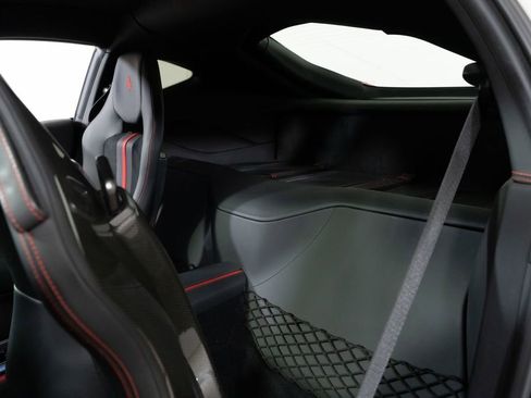 Used 2018 Ferrari 812 Superfast RWD image 39