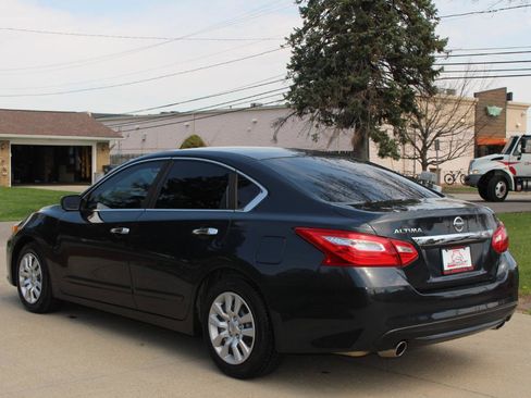 Used 2016 Nissan Altima 2.5 S w/ Power Driver Seat Package image 7