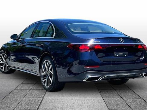 New 2026 Mercedes-Benz E 350 4MATIC Sedan image 4