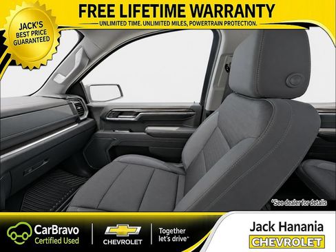 Used 2024 Chevrolet Silverado 1500 RST w/ Z71 Off-Road Package AWD/4WD image 11