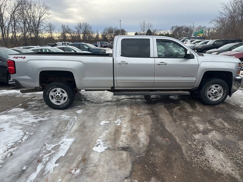 Used 2018 Chevrolet Silverado 2500 LT image 7