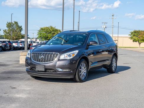 Used 2017 Buick Enclave Leather AWD/4WD image 3