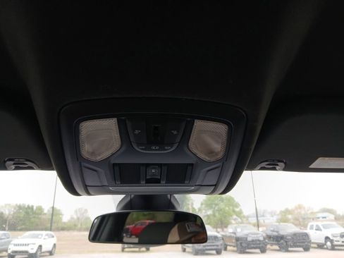 Used 2019 RAM 1500 Big Horn image 22