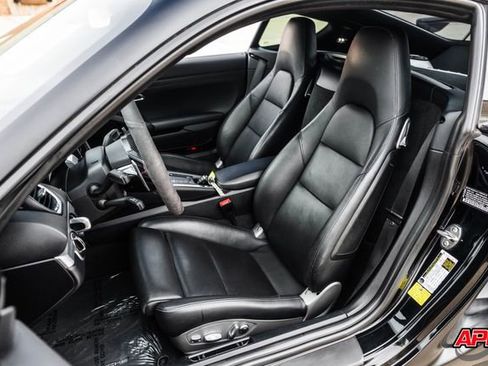 Used 2017 Porsche 718 Cayman image 4