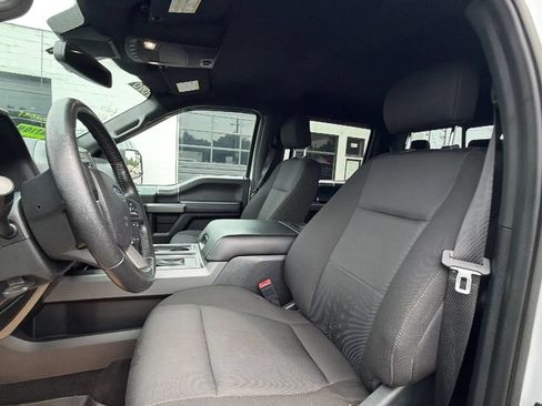 Used 2020 Ford F150 XLT w/ Equipment Group 302A Luxury AWD/4WD image 21