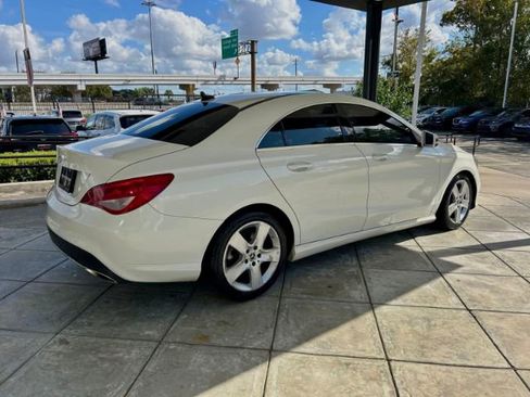Used 2018 Mercedes-Benz CLA 250 image 4