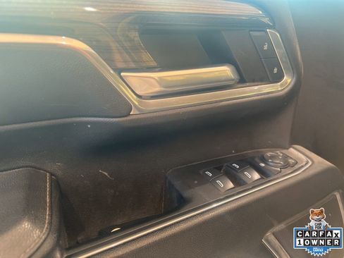 Used 2024 Chevrolet Silverado 3500 LT w/ Convenience Package image 13