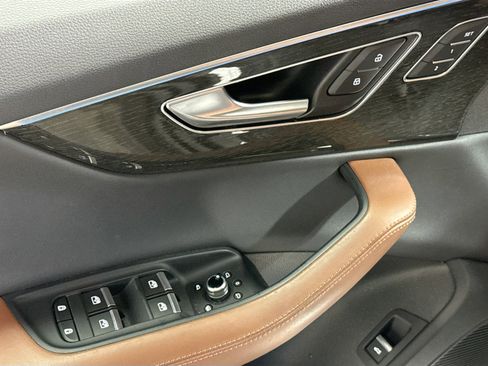 Used 2021 Audi Q7 3.0T Prestige image 25