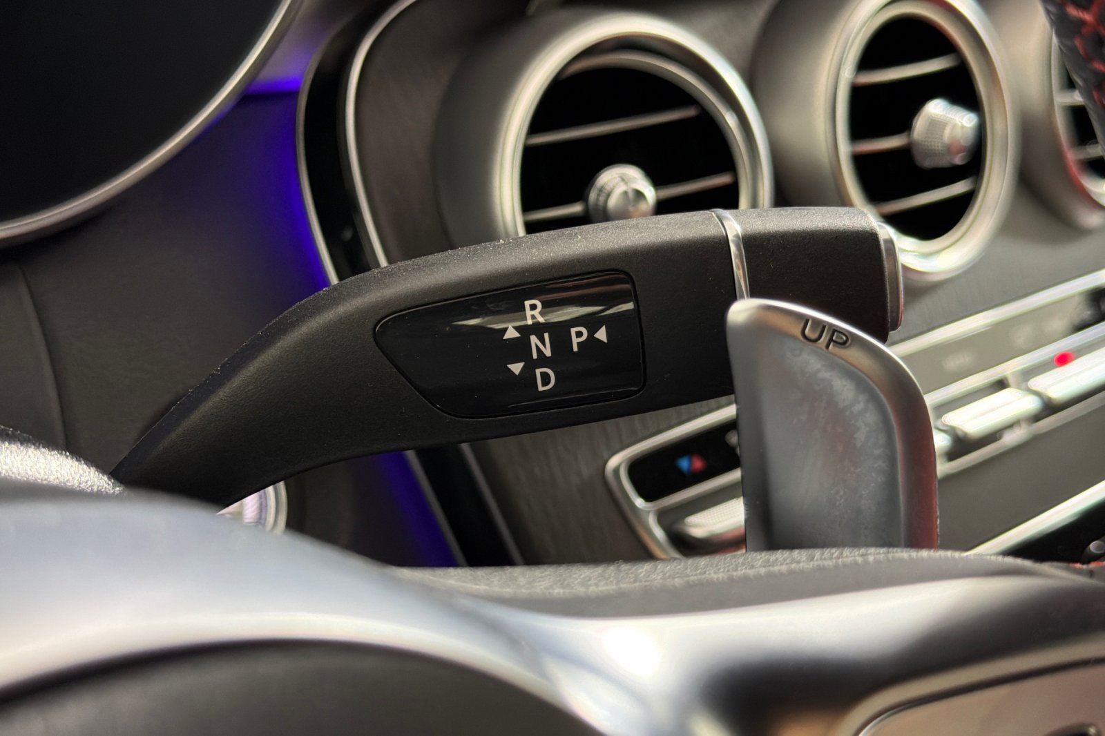 Used 2021 Mercedes-Benz C 63 AMG Cabriolet image 21