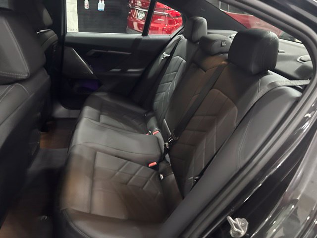 Used 2024 BMW i5 eDrive40i w/ Premium Package RWD image 16