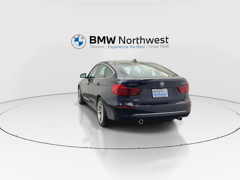 Used 2017 BMW 340i Gran Turismo xDrive image 13