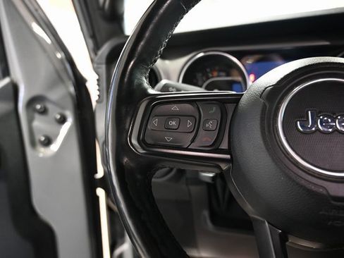 Used 2021 Jeep Wrangler Unlimited Sport image 23