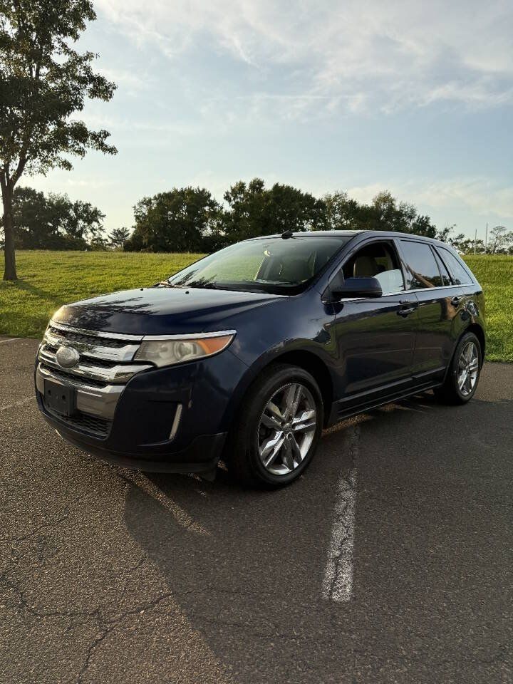 Used 2012 Ford Edge Limited FWD image 3