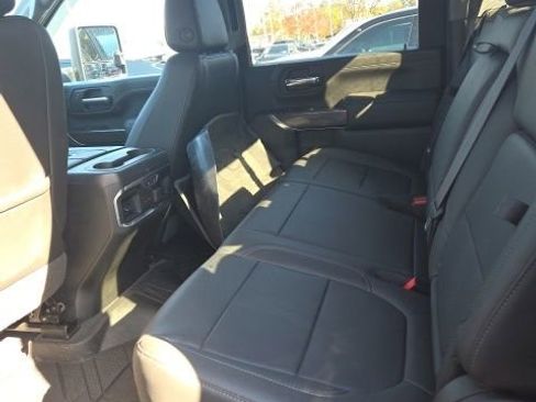 Used 2020 Chevrolet Silverado 2500 LTZ w/ LTZ Convenience Package image 25