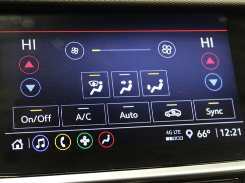 Used 2023 Buick Encore GX Select w/ Sport Touring Package image 28