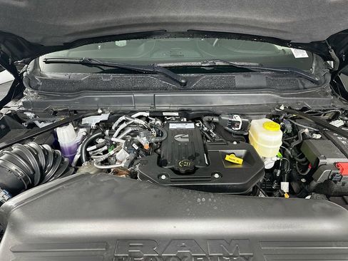 New 2026 RAM 3500 Limited w/ Towing Technology Group image 18