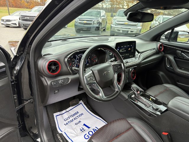Used 2024 Chevrolet Blazer RS AWD/4WD image 10