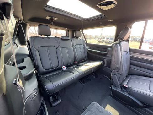 New 2026 Jeep Grand Wagoneer L Limited image 19