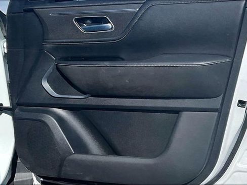 Used 2025 INFINITI QX80 Luxe w/ Exterior Package image 24