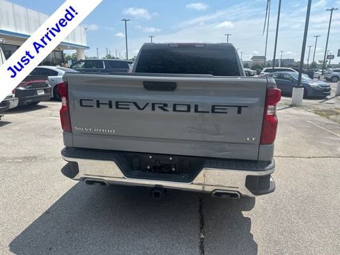 Used 2024 Chevrolet Silverado 1500 LT w/ Z71 Off-Road Package AWD/4WD image 4