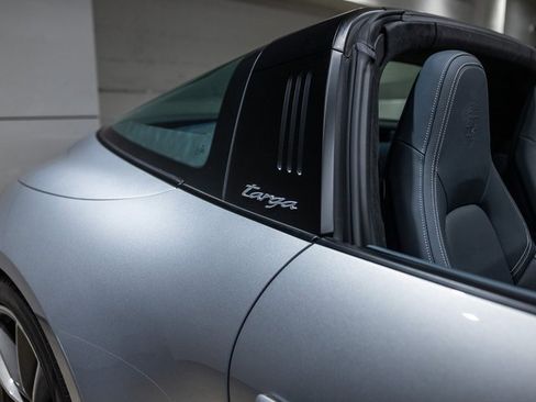 Used 2023 Porsche 911 Targa 4S image 12