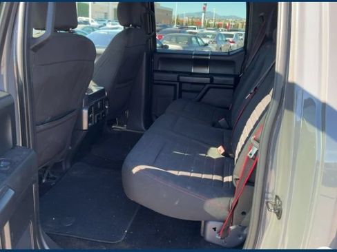 Used 2018 Ford F150 XLT w/ Equipment Group 302A Luxury AWD/4WD image 14