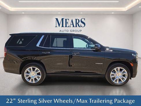 Used 2024 Chevrolet Tahoe High Country w/ Premium Package AWD/4WD image 7