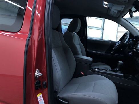 Certified 2019 Toyota Tacoma SR image 15
