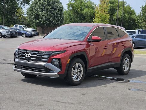 New 2026 Hyundai Tucson SE AWD/4WD image 3