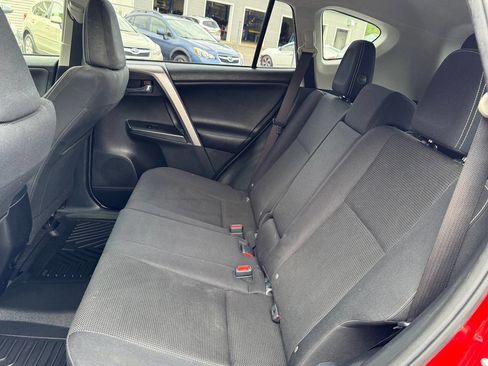 Used 2016 Toyota RAV4 XLE image 23
