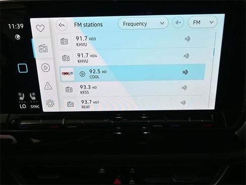 Certified 2024 Volkswagen Atlas Cross Sport SE w/ Adventure Package image 3