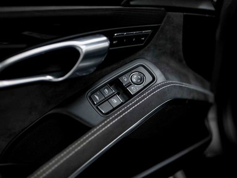 Used 2017 Porsche 911 Carrera GTS image 37